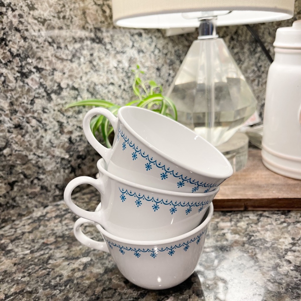 Corelle vintage blue snowflake garland set of 3